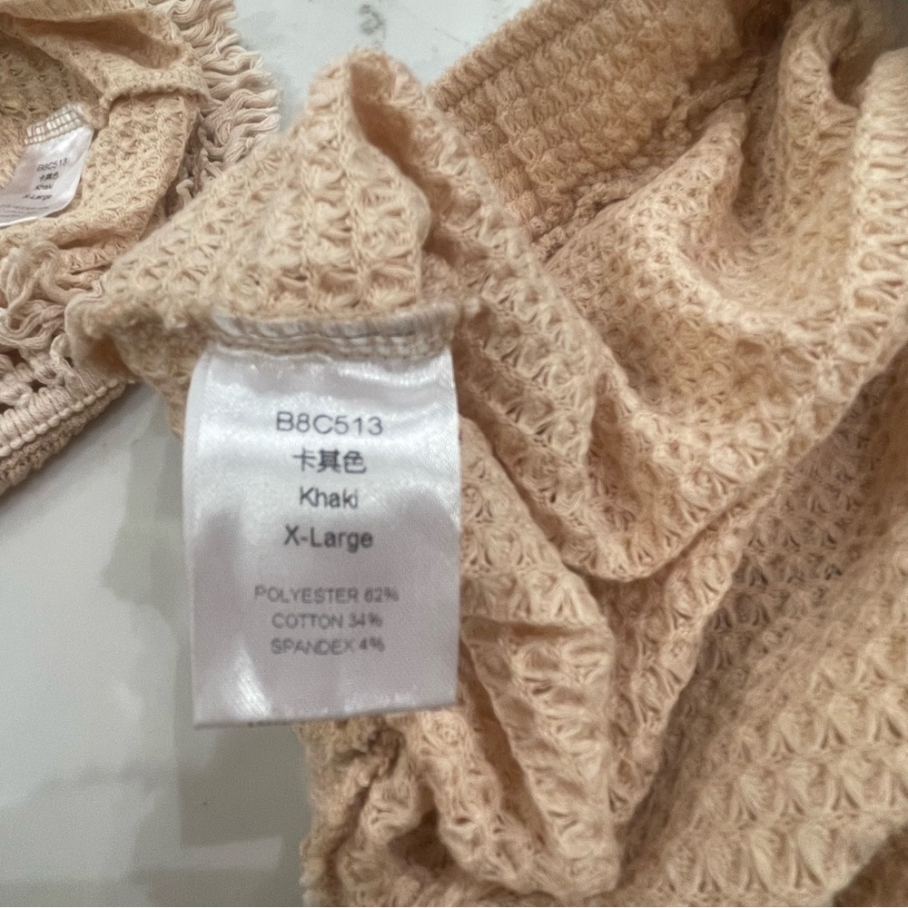 Amazon Beige Knit Fringe Tank and Shorts Set - Picture 10 of 15